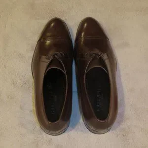 Louis Vuitton | Shoes | Louis Vuitton Brown Leather Captoe  display picture 1